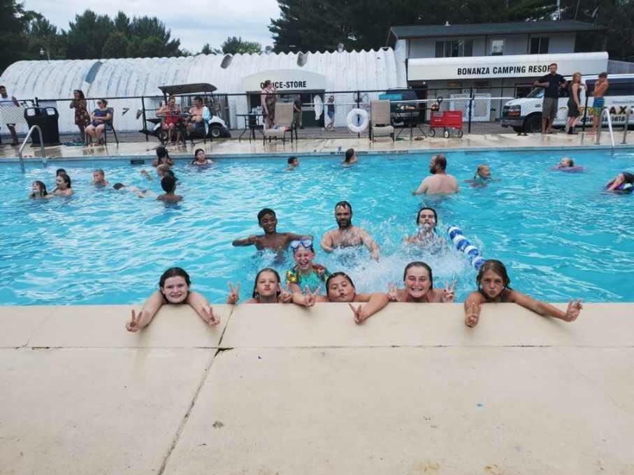 Bonanza Camping Resort Wisconsin Dells Exteriör bild