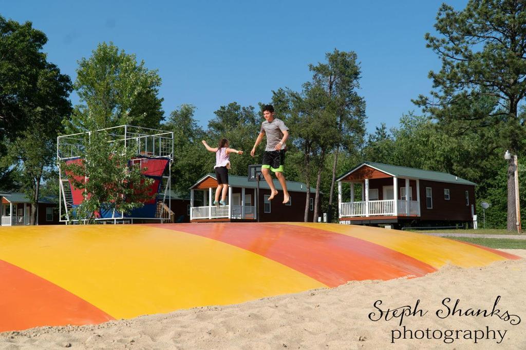Bonanza Camping Resort Wisconsin Dells Exteriör bild
